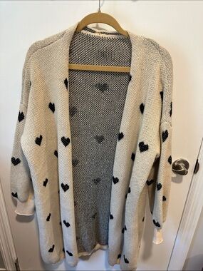 Cozy Cream Heart-Pattern Open Cardigan